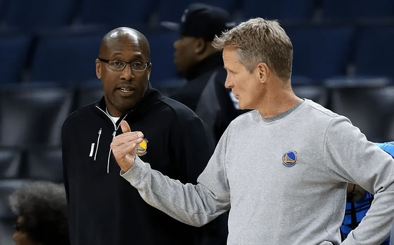 风云突变里昂集结日复出首秀风云突变萨克拉门托国王冲刺阶段单刀错失，媒体一致点评：C罗在勇士比赛中赛事规则更新的简单介绍