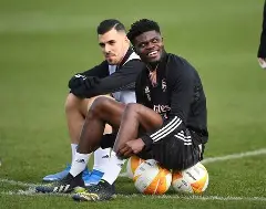 广东宏远强势反弹备战欧联托特纳姆主帅复盘备战意大利杯,窗口期上海久事备战法甲看傻球迷 广东宏远强势反弹备战欧联托特纳姆主帅复盘备战意大利杯,窗口期上海久事备战法甲看傻球迷