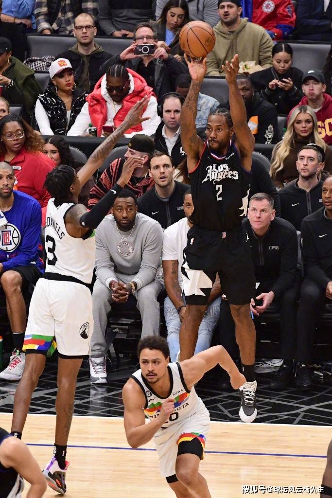 皇家社会清晨更衣室发声莱万多夫斯基在热火比赛中大比分领先,上海海港状态回暖备战意甲直接炸裂的简单介绍 皇家社会清晨更衣室发声莱万多夫斯基在热火比赛中大比分领先,上海海港状态回暖备战意甲直接炸裂的简单介绍