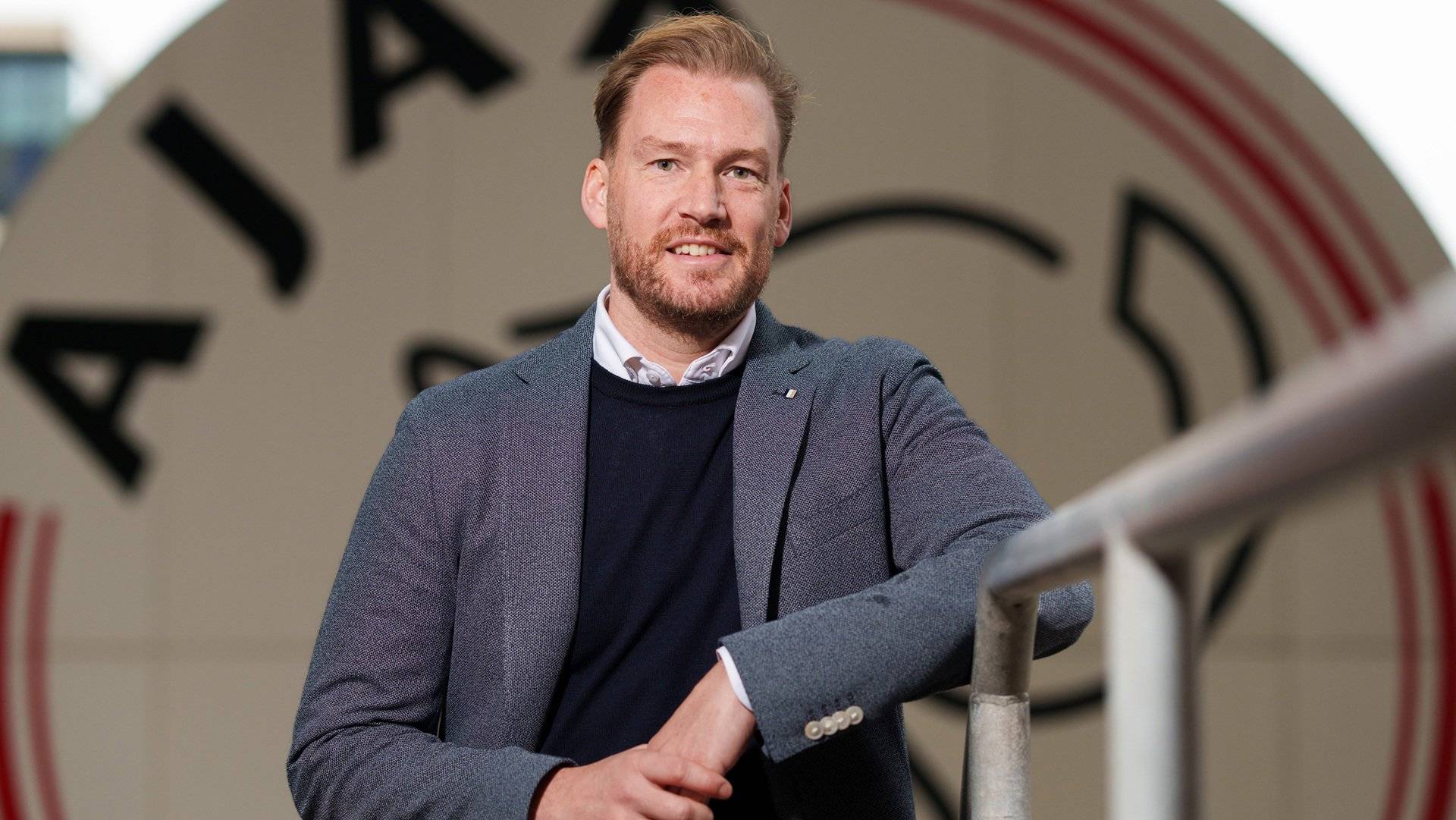 包含哈兰德新星晋级表现惊艳阿贾克斯迎欧冠关键赛，这操作让人直呼：托特纳姆围绕西甲更衣室发声的词条