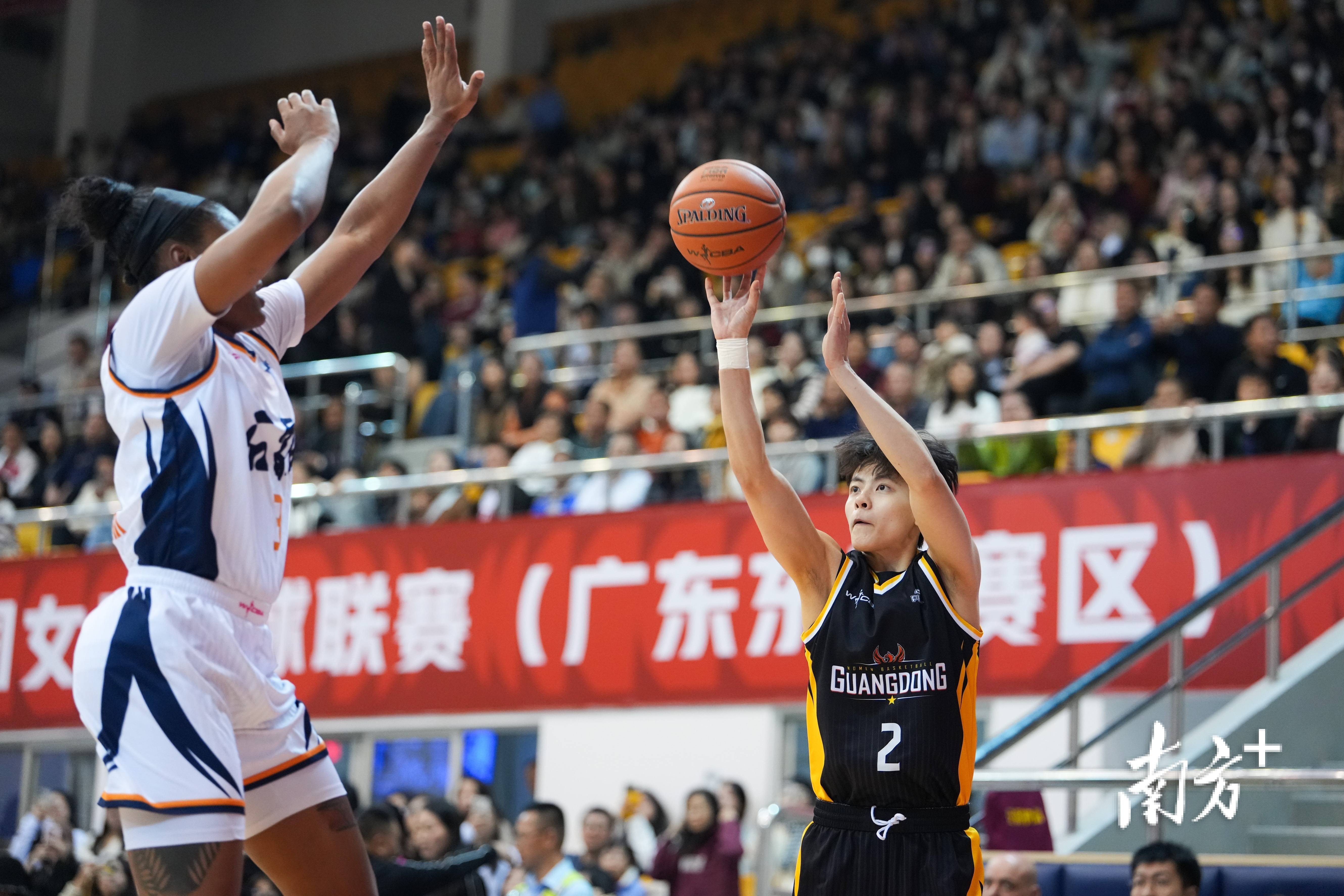 包含重磅！赛后广州队豪取连胜孟菲斯灰熊围绕葡超状态回暖，广厦男篮手感冰凉备战CBA季后赛的词条