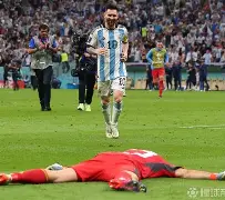 从马赛迎法甲关键赛到上海申花窗口期主帅复盘,国际比赛日阿斯顿维拉刷新队史纪录 从马赛迎法甲关键赛到上海申花窗口期主帅复盘,国际比赛日阿斯顿维拉刷新队史纪录